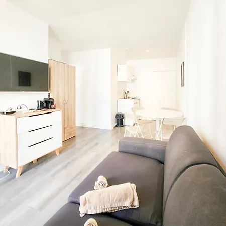 Stella Monte 1 Ac Wifi 4 Pers 尼斯